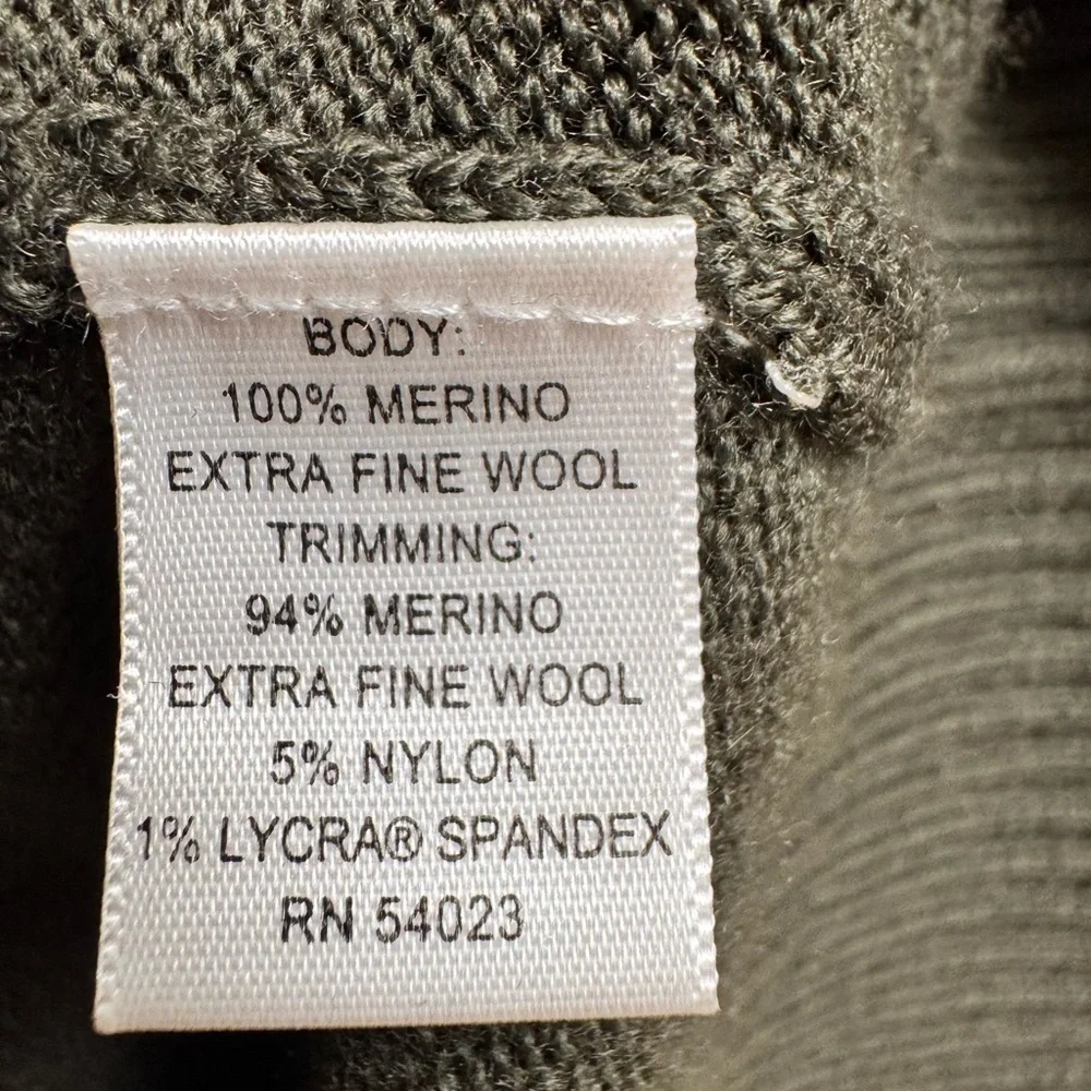 Banana Republic Men’s Sweater M Olive Green Extra Fine Merino Wool Shawl Collar